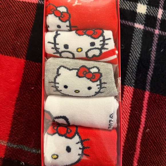 Hello Kitty Socks💎 - Picture 2 of 5